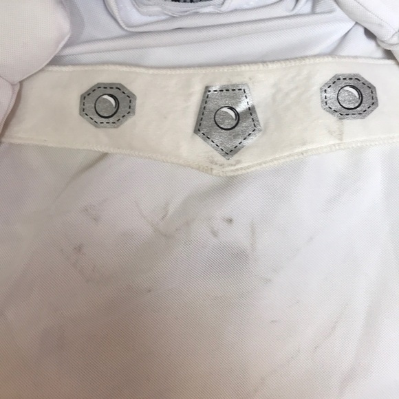 Star Wars Princess Leia Dog Costume - Picture 2 of 3